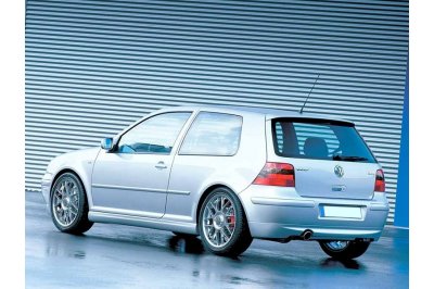 Накладка на задний бампер 25TH Anniversary Look на Volkswagen Golf IV